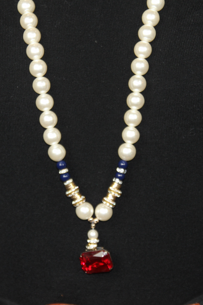 Vintage Necklace--0291