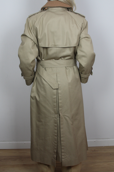 Fashion house Sanyo trench
