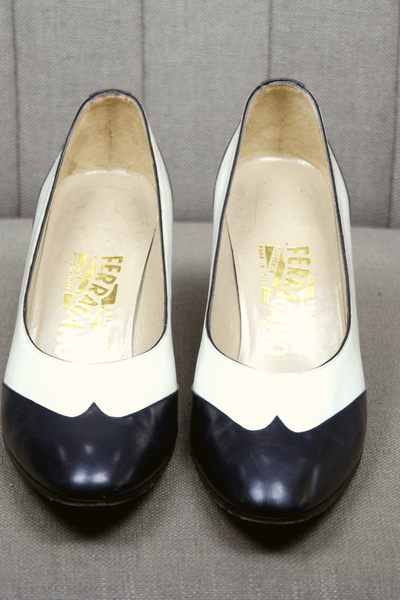 Salvatore Ferragamo Leather Pointed-Toe Pumps