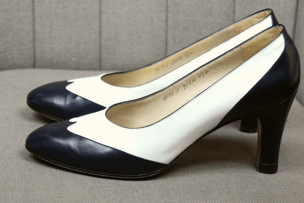 Salvatore Ferragamo Leather Pointed-Toe Pumps