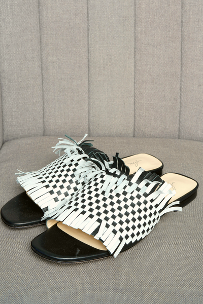 Isa Tapia women’s slide sandals