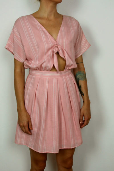 Frnch short sleeve dress in pink