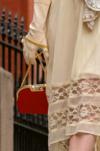 Jessica Mcclintock Clutch in Red