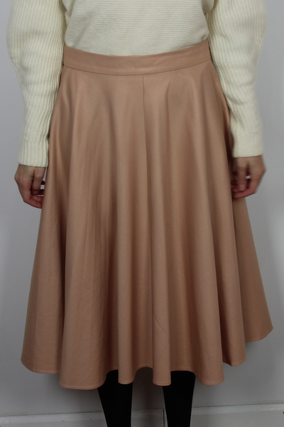 High-waisted skirt with A-line silhouette--0227