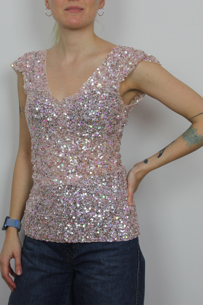 Sequined blouse By Lotus London